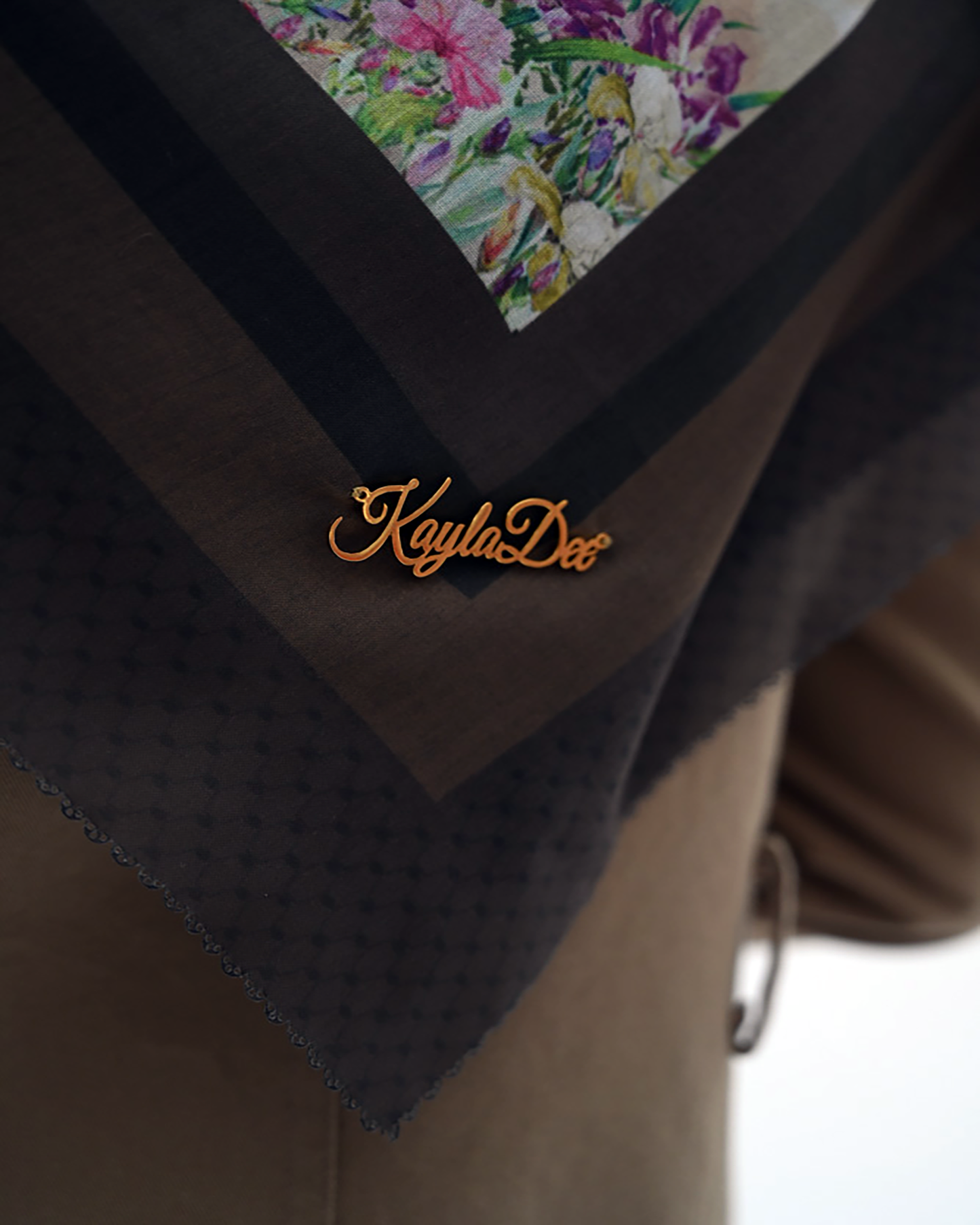 Jilbab Premium Voal segiempat lasercut