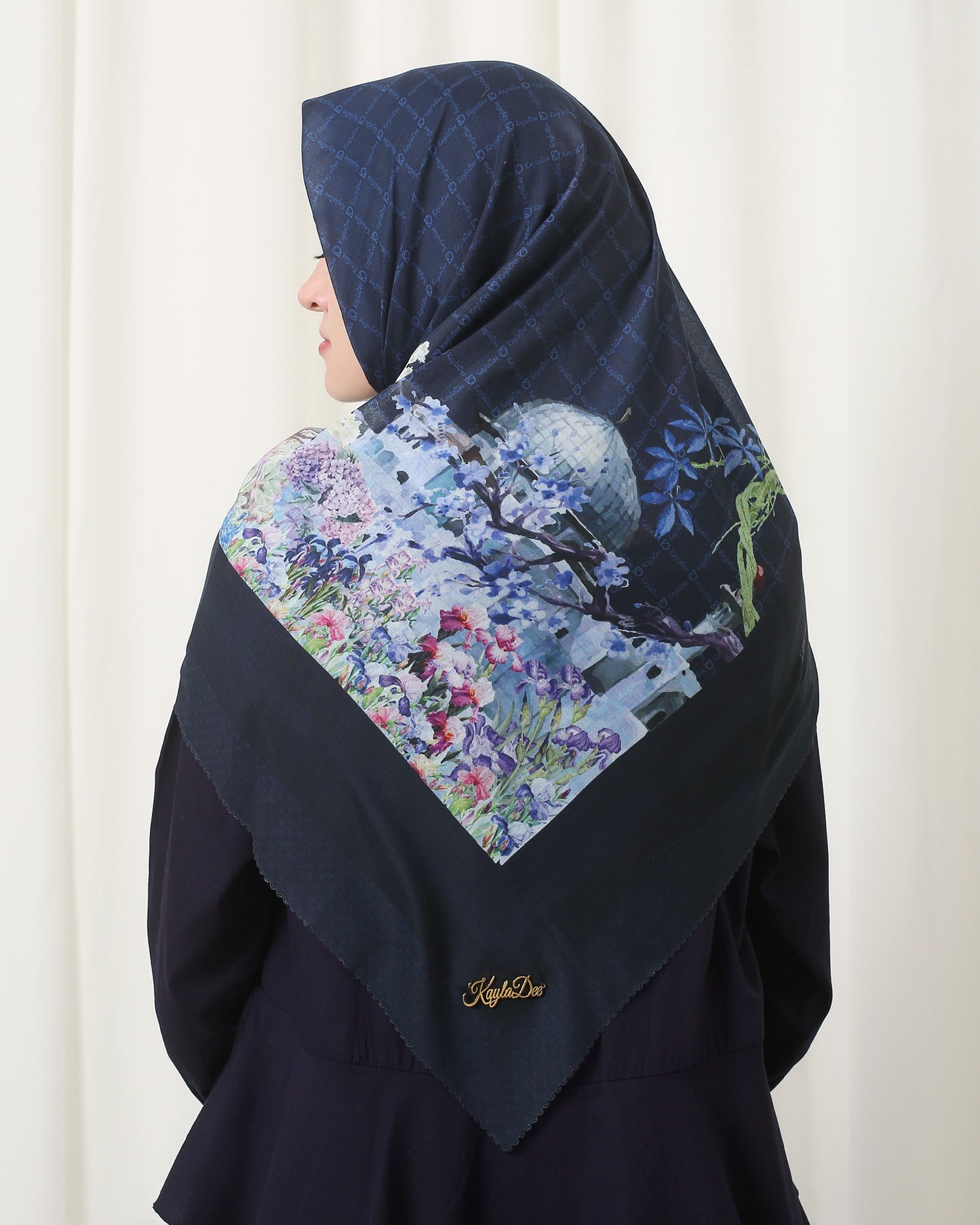 Jilbab Premium Voal segiempat lasercut